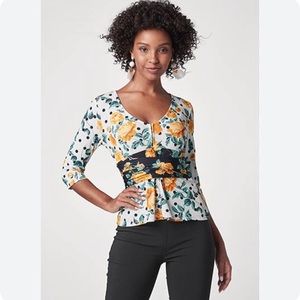 Venus Women’s Rose and Polka-dot 3/4 Sleeve Medium Top